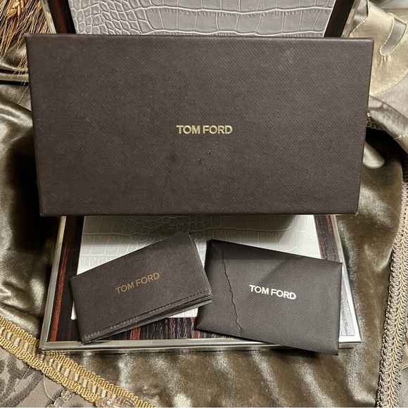 Tom Ford Eyeglasses with Case and Accessories - Picture 8 of 16